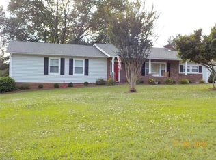 5230 Davis Rd, Winston Salem, NC 27105