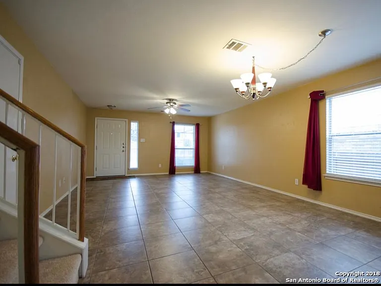 10115 Sparrow Way — Photo 15