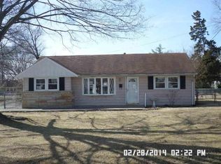 9214 Cornflower Rd, Louisville, KY 40272