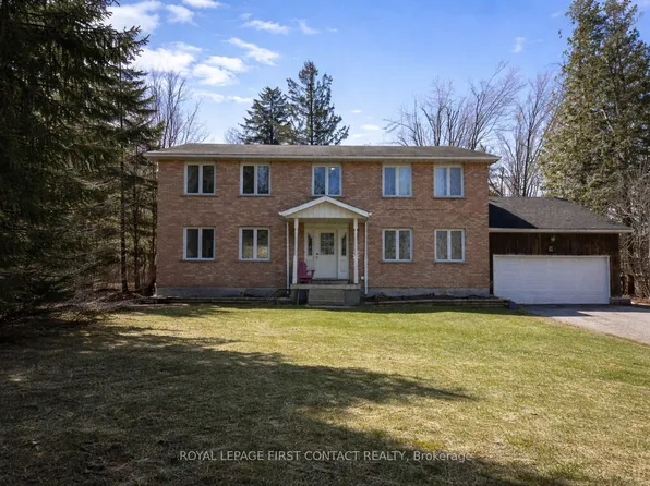 9 Little Lake Dr, Barrie, ON L4M 7B9