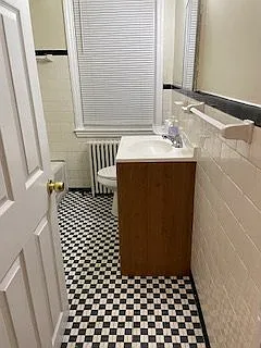2417 W Cold Spring Ln — Photo 8