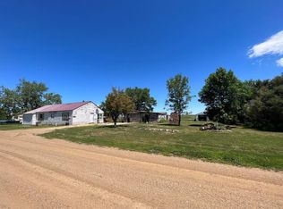 209 N Polk Ave, Isabel, SD 57633