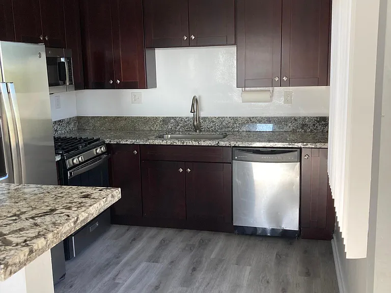 1237 Hueneme St — Photo 19