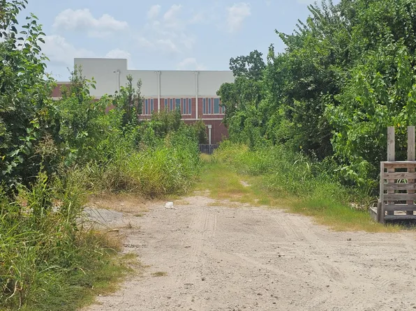 4501 Perry St, Houston, TX 77021