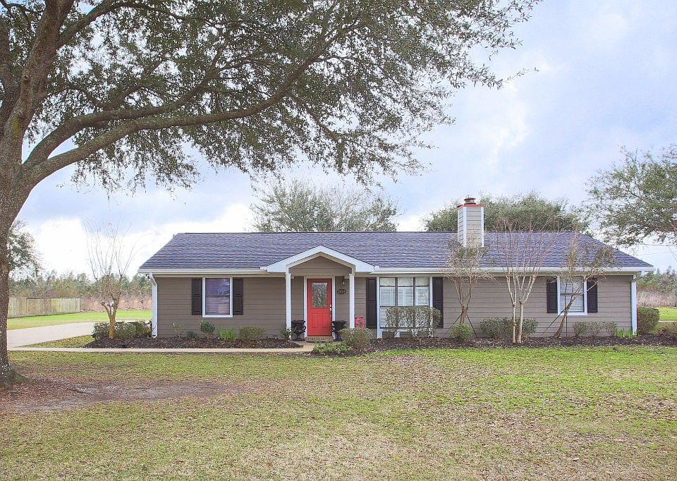 1st image of 7434 S Prairieview Dr
