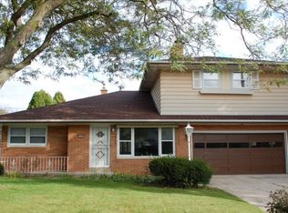 1802 Elm Ave, South Milwaukee, WI 53172