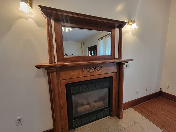 4th image of 603 9th St