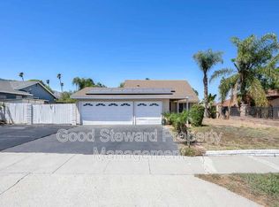 1604 Avenida Del Vis, Corona, CA 92882