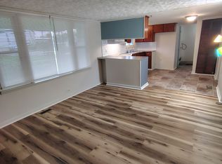 118 Manor Dr, La Grange, KY 40031