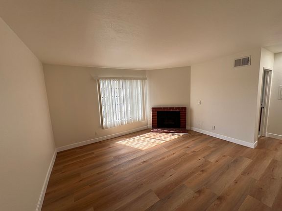 4th image of 5729 Hazeltine Ave APT 5