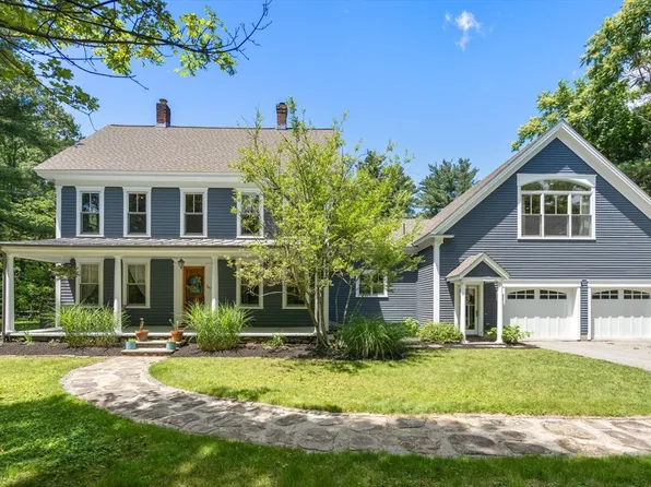 347 Whitney St, Northborough, MA 01532