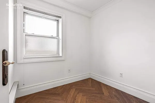 Rented by Sotheby's International Realty | media 17