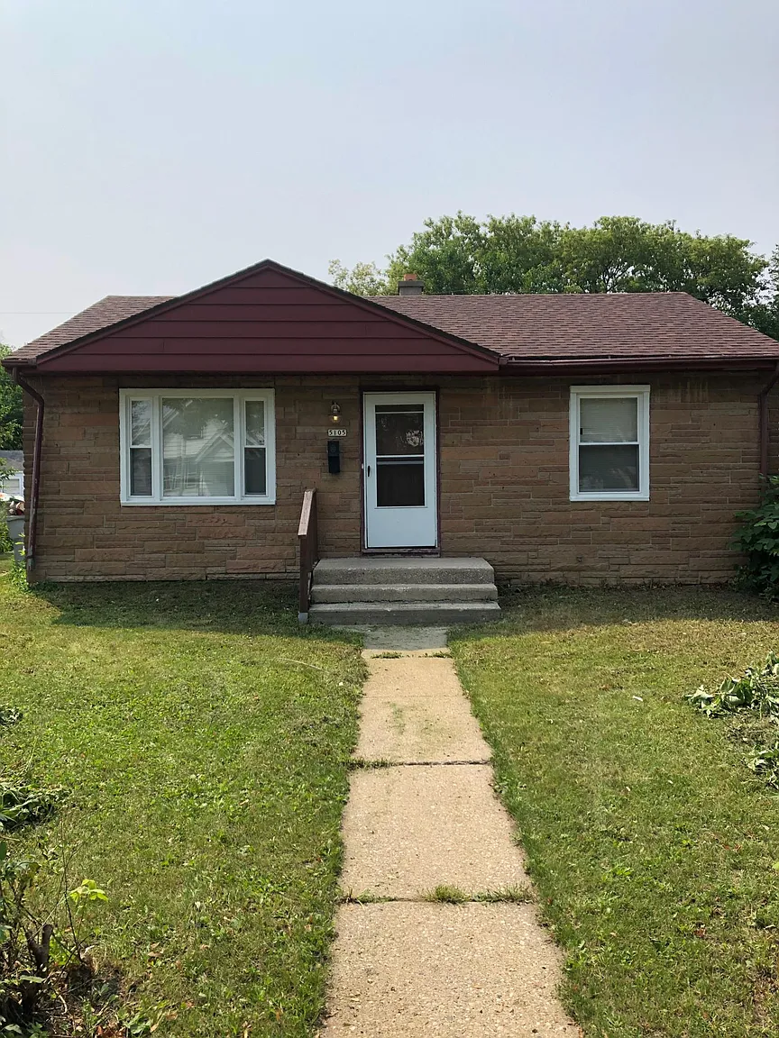 5105 N 47th St photo 1