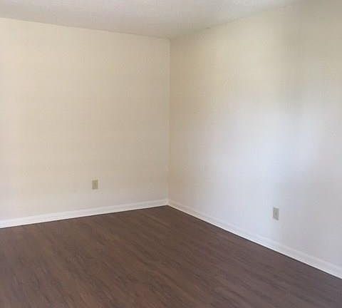 4th image of 4709 Harmon Ave APT 419