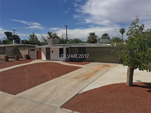 3rd image of 1596 Serenada Ave