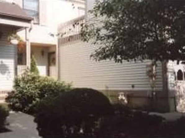 23 Aberdeen Dr S, Mendham, NJ 07945