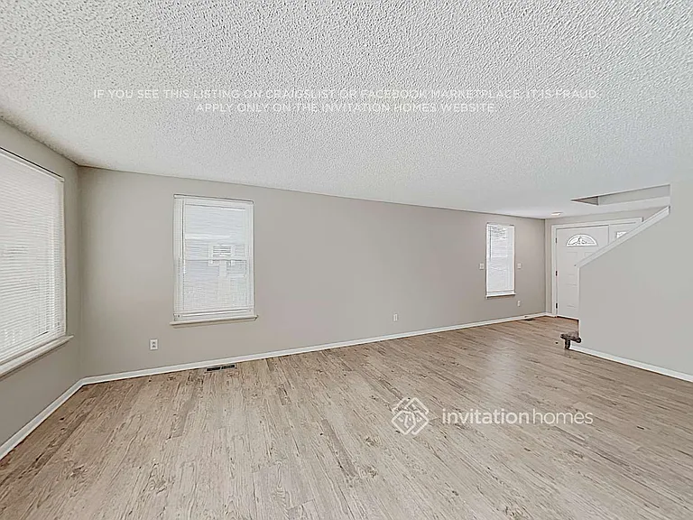 22320 E Princeton Dr — Photo 6