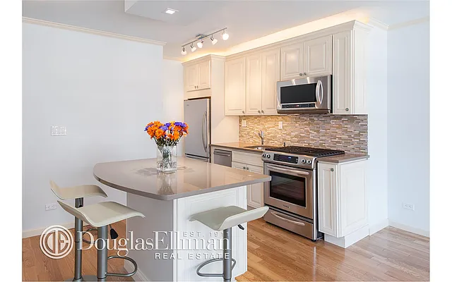 Rented by Douglas Elliman | media 64