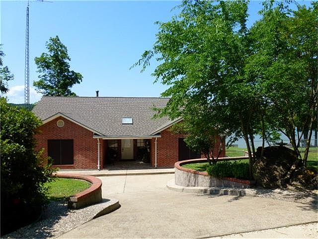 1st image of 151 Little Creek Dr
