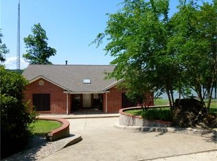 151 Little Creek Dr, Coldspring, TX 77331