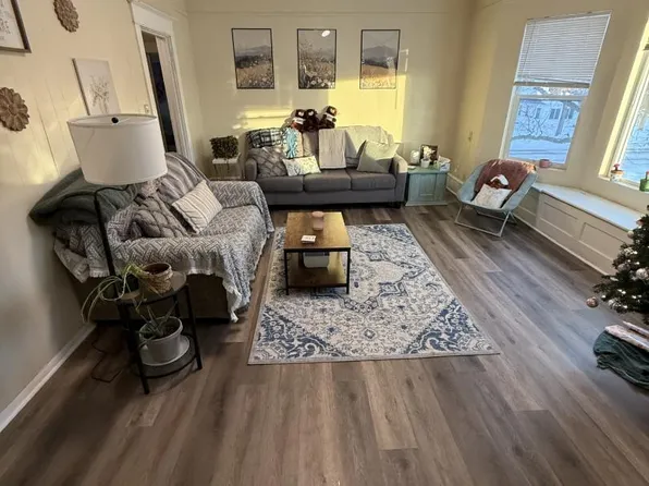 903 Beltrami Ave NW #B, Bemidji, MN 56601