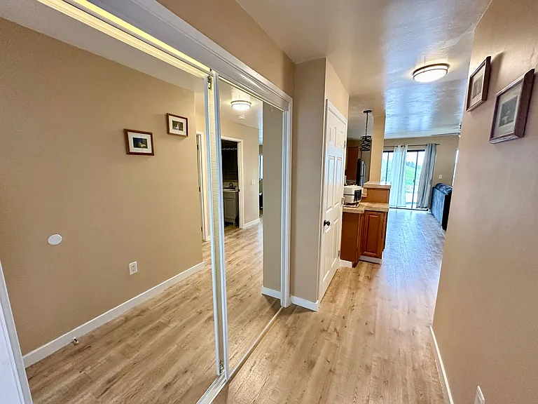 802 Vista Grande St — Photo 2