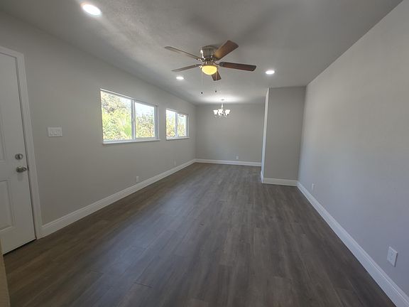 3rd image of 1510 N Elm Street