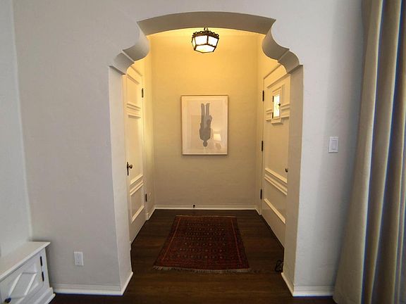 3rd image of 1330 N Harper Ave #452
