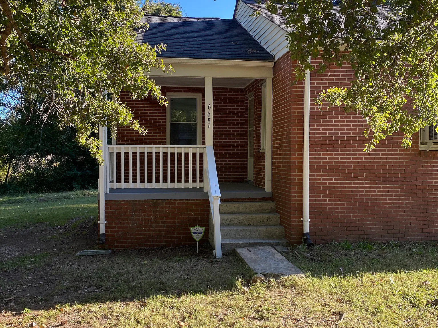 1 bed, 750 sqft, $1,000 — Photo 2