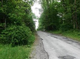 606 Hemlock Dr, Newton, NJ 07860