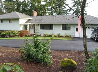 739 Eureka Ave, Silverton, OR 97381