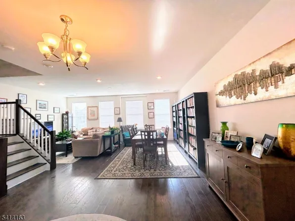 14 Gerhard Pl, Morristown, NJ