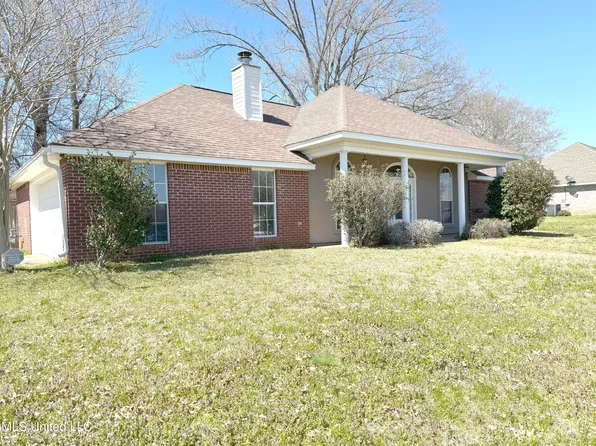 1009 Windmill Dr, Jackson, MS 39272