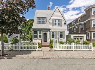 270 Bowdoin St, Winthrop, MA 02152