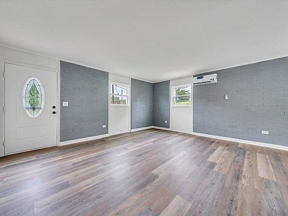 4th image of 309 Clearview Dr