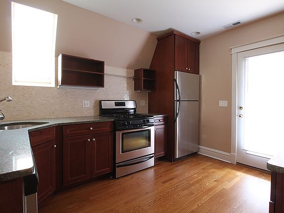 *These photos are of a different apartment in the same build