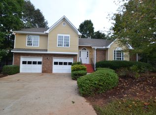 6845 Robinwood Trl, Douglasville, GA 30135
