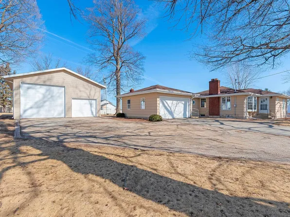 2476 Little Rapids Rd, De Pere, WI 54115