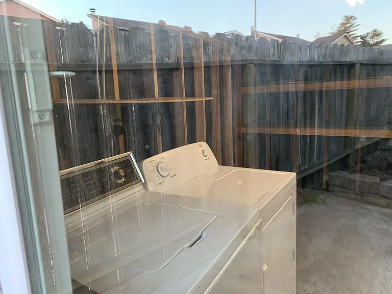 57 Lycett Cir #A — Photo 27