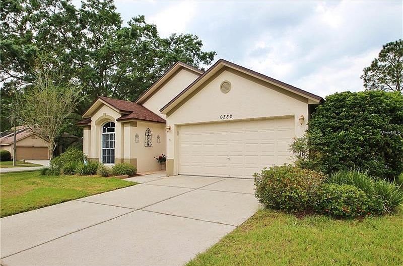 1st image of 6352 Weatherwood Cir
