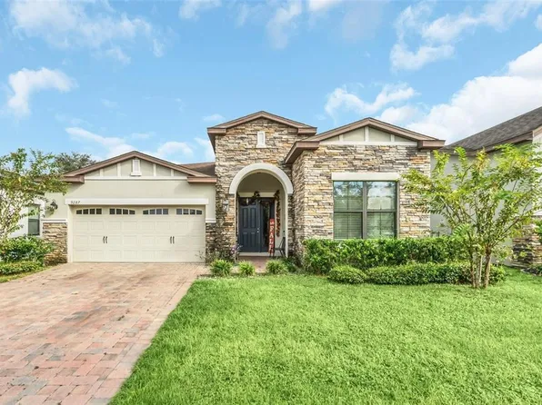 9287 Chandler Dr, Groveland, FL 34736