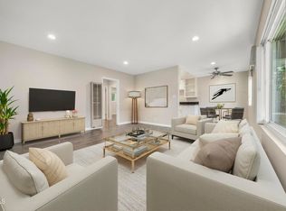 580 N Los Robles Ave APT 3, Pasadena, CA 91101