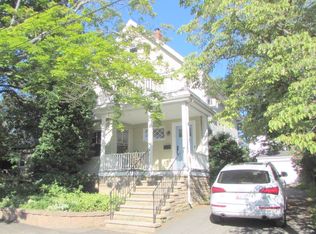 40 Firglade Ave, Providence, RI 02906