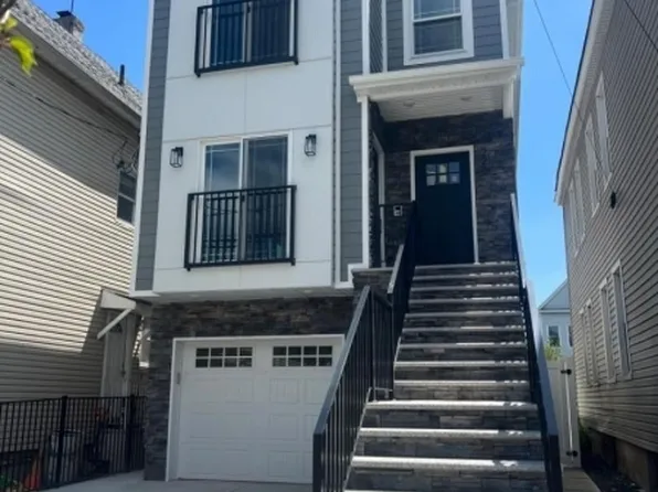 220 Erie St, Elizabeth City, NJ 07206