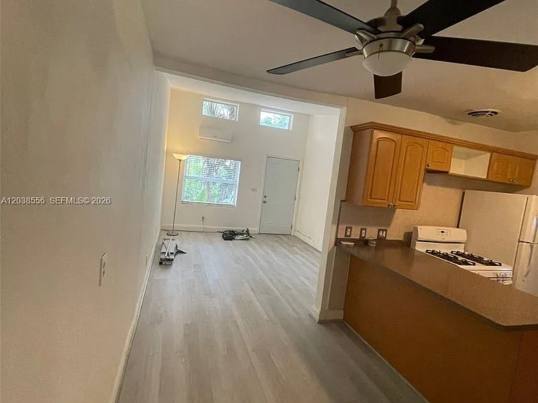 1610 NE 110th Ter #0 — Photo 9