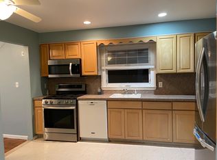 16 Maple Ct FLOOR 2, Staten Island, NY 10312