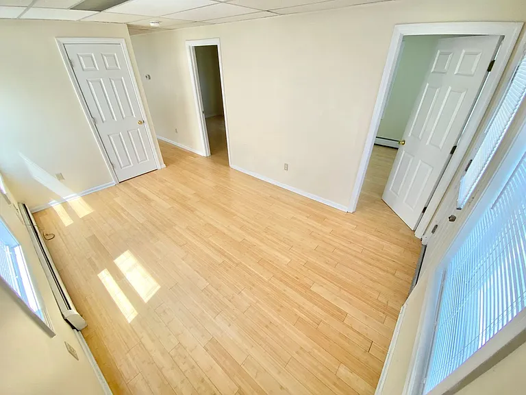 52 Grant St — Photo 9