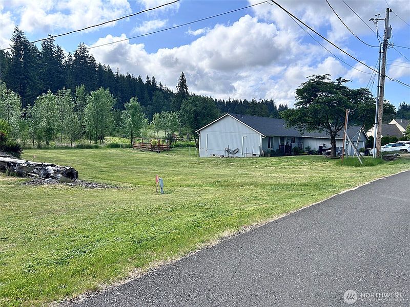 2nd image of 12122 Scott Creek Loop SW