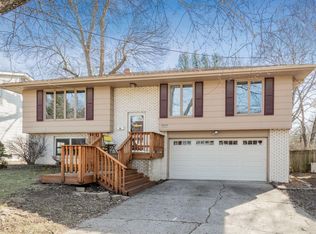 2021 47th St, Des Moines, IA 50310