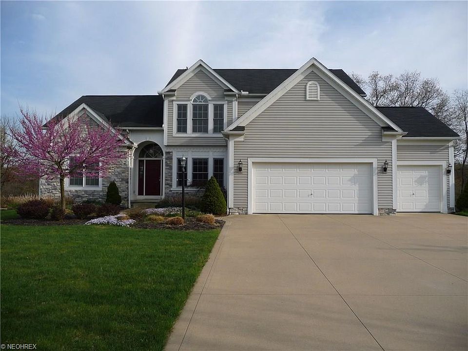 1st image of 2568 Turf Paradise Dr